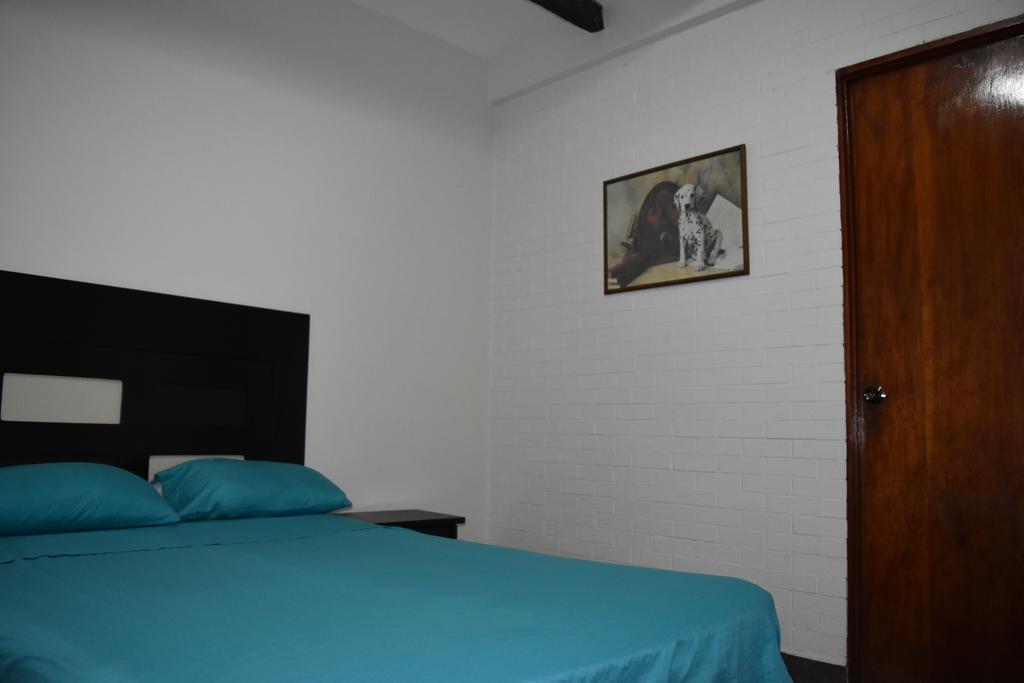 Hostal Casa Purpura Querétaro Dış mekan fotoğraf
